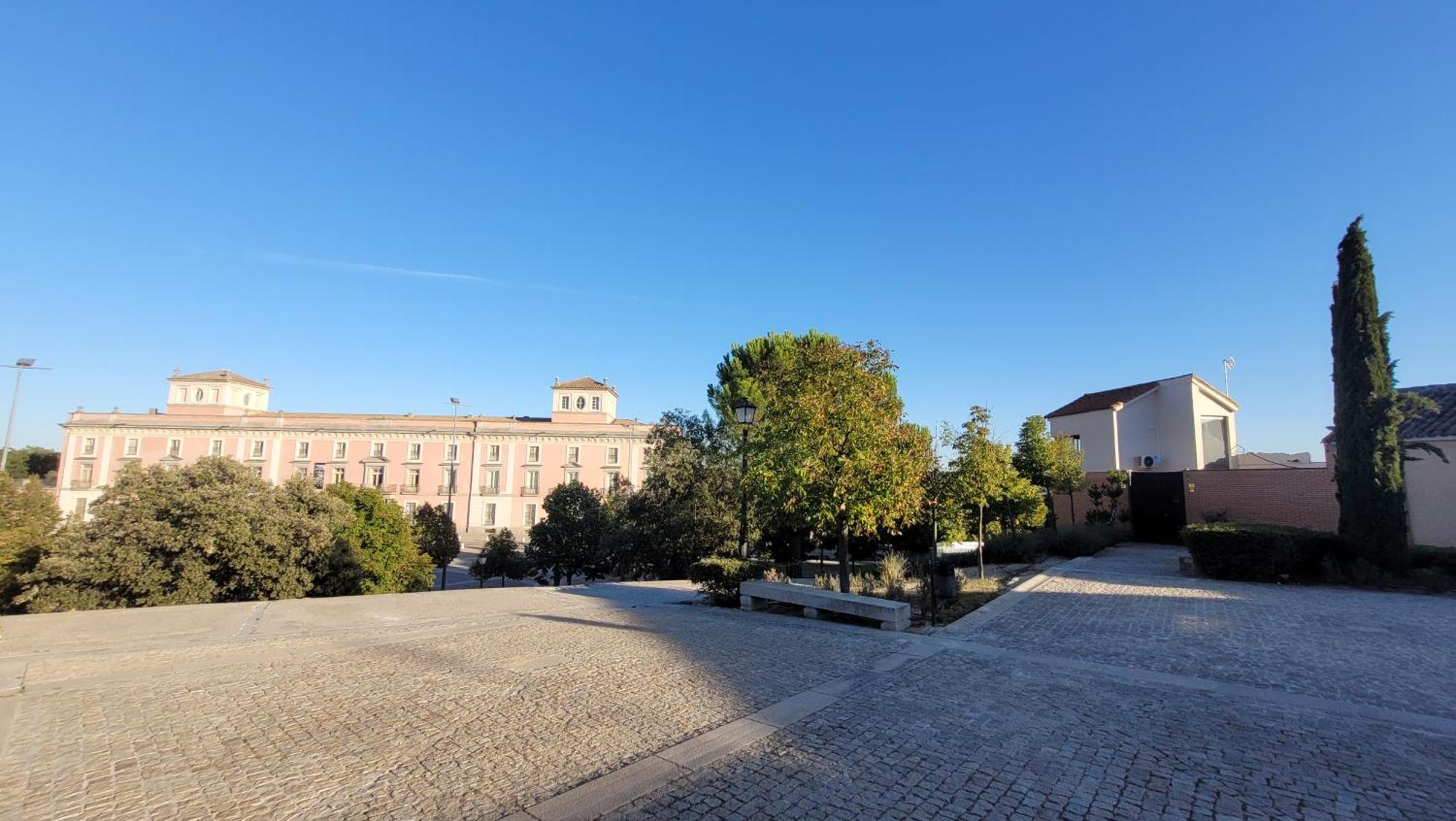 El Torreon Del Palacio Boadilla del Monte Eksteriør billede