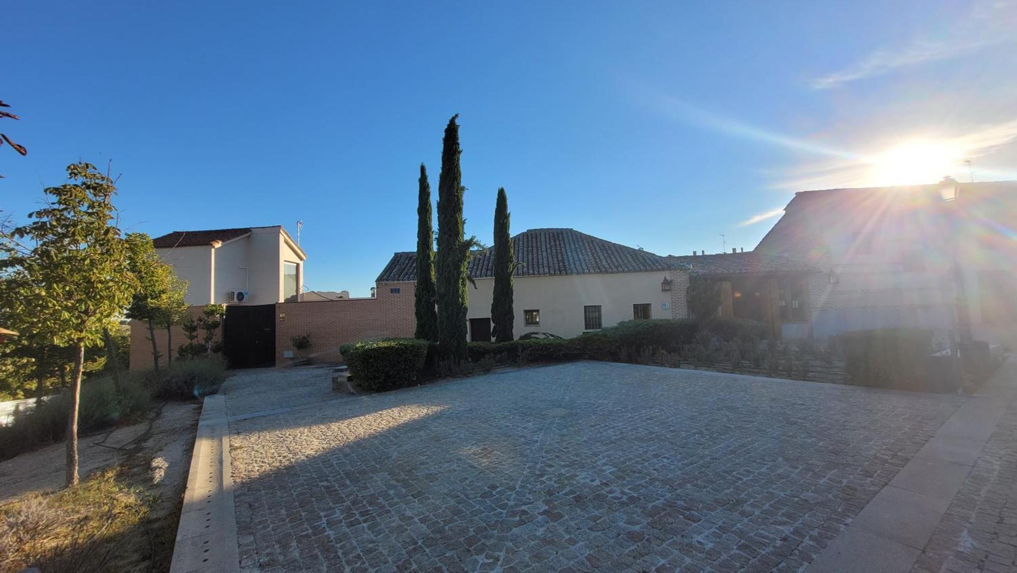 El Torreon Del Palacio Boadilla del Monte Eksteriør billede